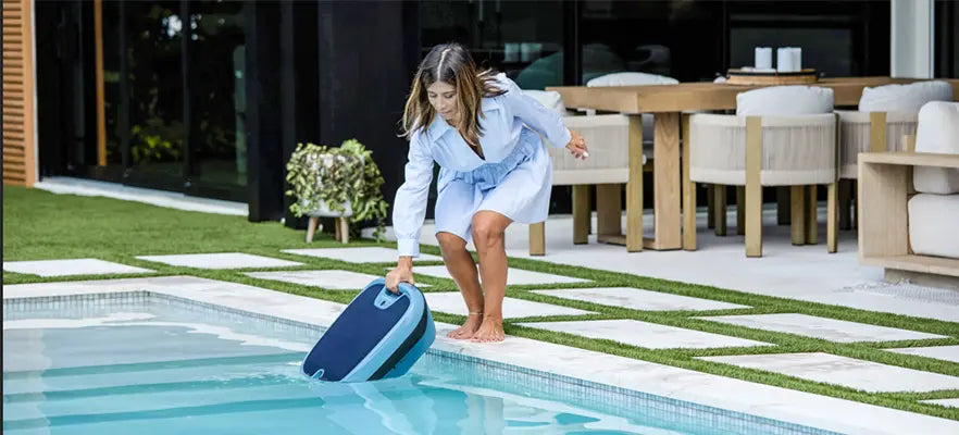 Dolphin Skimmi™ 300